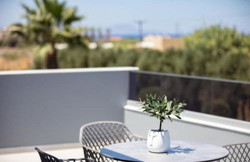 Sunnyside Villas, Just Steps to the Beach & Restaurants, By ThinkVilla - Photo 24