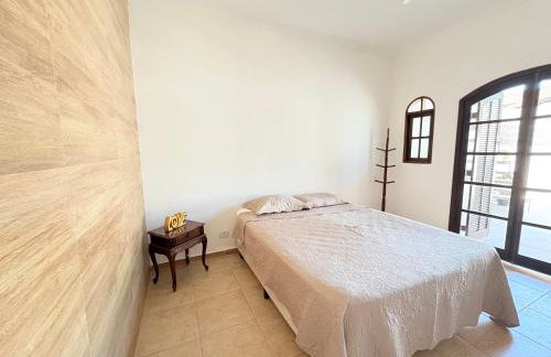 CASA ACONCHEGANTE e PERTINHO DA PRAIA - Foto 12