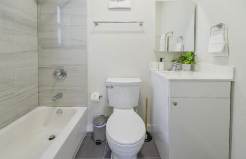 Prime Location Apartment at Calle Ocho - Foto 21