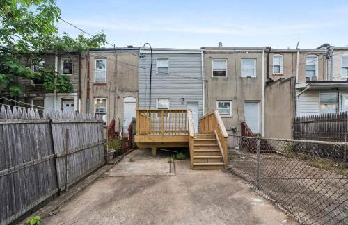 Charming Home Parking, Sleeps 10, WFH Space - Foto 19