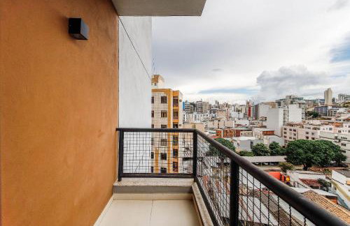 Studio com ar e varanda bairro São Mateus - Foto 9