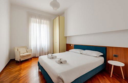 Spacious Home with three Bedroom and Large Kitchen - Photo 6