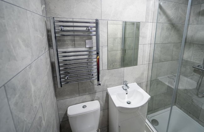 Lovely Studio in Selly Oak 10 Mins From City! - Photo 9