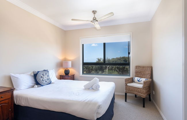 Breakers 1/10 - Photo 2