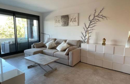 Apartment by the beach with pool and private parking - Foto 16