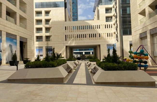 Luxury Furnished Apartment - Damac Tower - Foto 67