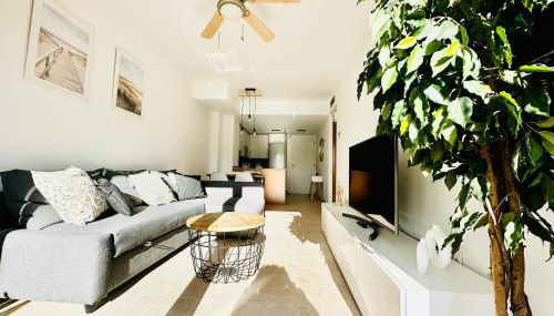 Apartamento con Piscina y Jardín Espectacular Cala Sirenas - Nuevo - Foto 3