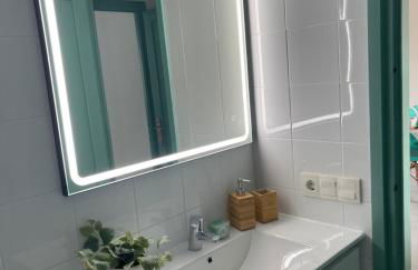 Aquamarine Sant Feliu en la playa con patio - Foto 28