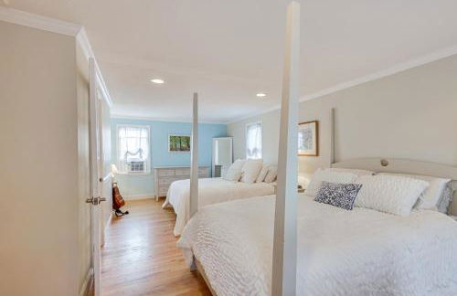 Coastal Retreat with Large Yard Less Than 1 Mi to Dtwn Saco! - Photo 10