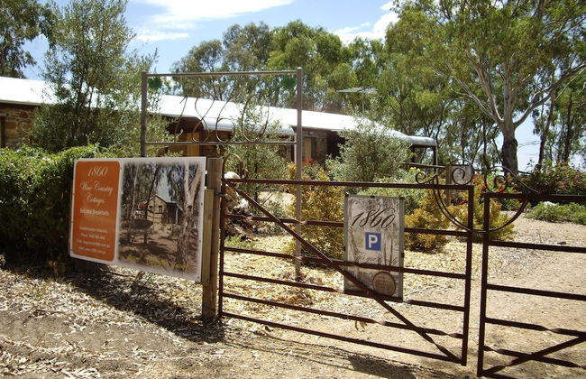 1860 Wine Country Cottages - Photo 24