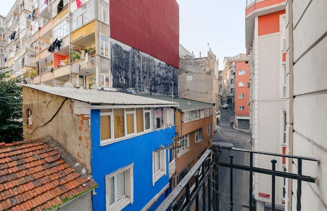 Flat With Balcony 8 min to Istiklal Avenue - Foto 10