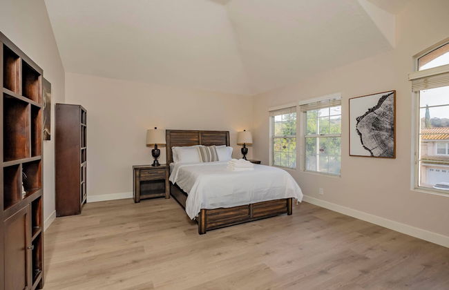 Newly Remodeled Suburban House - Foto 15