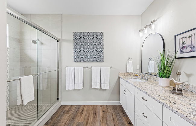 Solterra Vacation Rental: Luxury 3-BR Condo with Lake & Golf Views. Access to Luxury Pool, Hot Tub, and Golf Courses at Lely Resort. Close to Naples Beaches, 5th Avenue S, and Marco Island - Foto 25