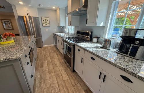 Paradise Island escape Riverfront in Clay, NY - Foto 41