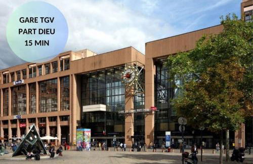 Night Express - Parking Gratuit Lyon Sud - Foto 4