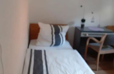 Souterrain Apartment Laatzen - Foto 8