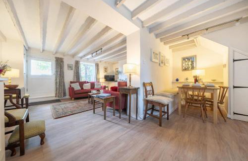Grasshopper Cottage - Photo 9