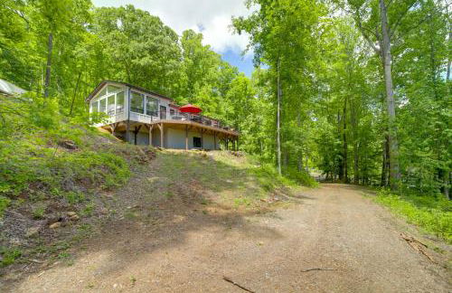 Remote Smoky Mtn Escape with Views and Trail Access! - Foto 2