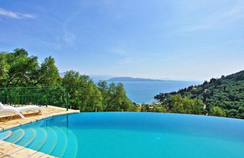 Villa Regina: Above Agni, superb views and pool - Photo 3