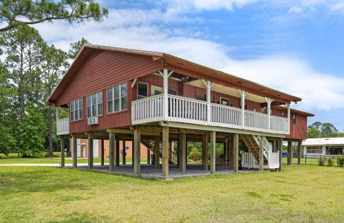 Wolf Bay House - Photo 32