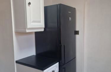 Studio Flat on Straight Road, Harold Hill, - Foto 7