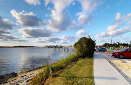 Pet Friendly, Single Family, Private Heated Pool, Hot Tub, Beach Badges And Beach Equipment, Private Fenced In Yard, Deck And Covered Patio, Granite, - Foto 5