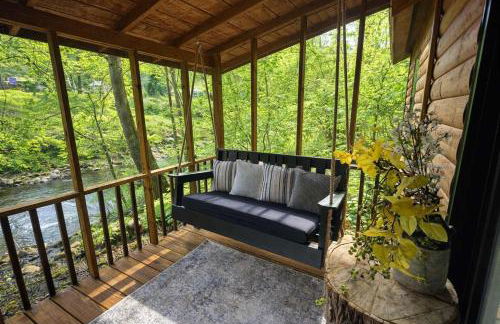 Creekside - 7 Min to Park 20 Min to Gatlinburg - Photo 2