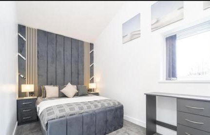 New Modern Stylish Villa Near City Centre Birmingham, with outdoor Hot Tub - Foto 9