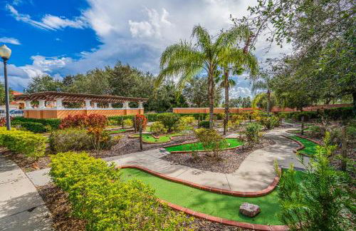 Disney Family Fun Resort, Pool and Game Room - Foto 62