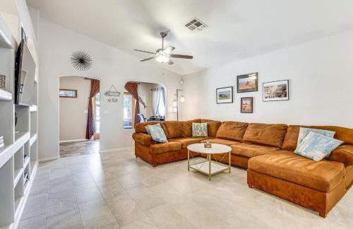 Patio and Fire Pit Peoria Getaway Near Golfing! - Foto 4