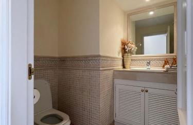 Hacienda Elviria 2 Bedroom Spacious Apartment - Photo 11