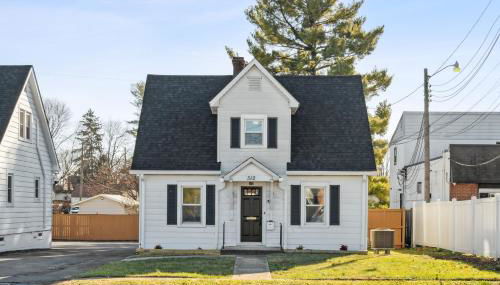 Logan's House Stylish Family Home near Downtown with EV - Foto 3