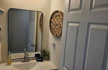 Cozy New Const. Ranch Near Park - Foto 28