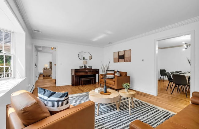 Fall Family Oasis Fireplace Theater and Games - Foto 3