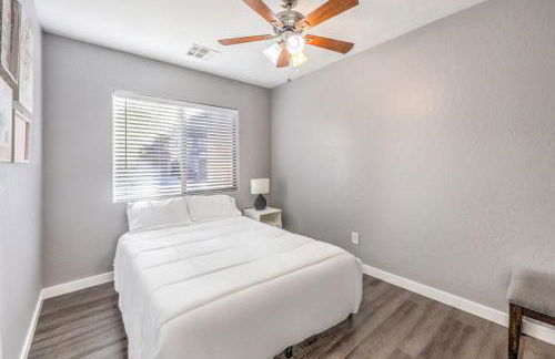 Spacious 5BR Modern Luxury Villa in Vegas - Foto 32