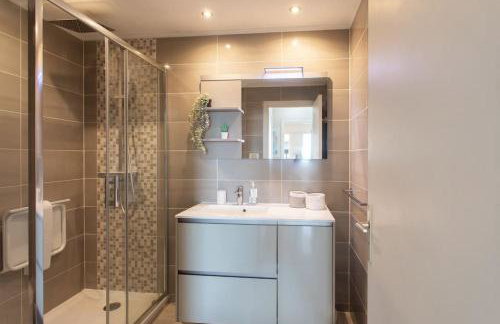 L11 Staywizus - Claire Fontaine Sea view 2 BDR AC Parking swimming pool - Photo 2