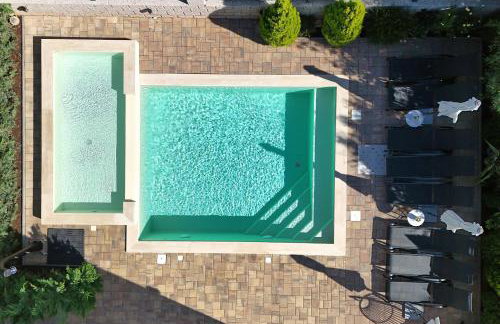 Villa Rocky with heated pool & free bikes - Photo 2