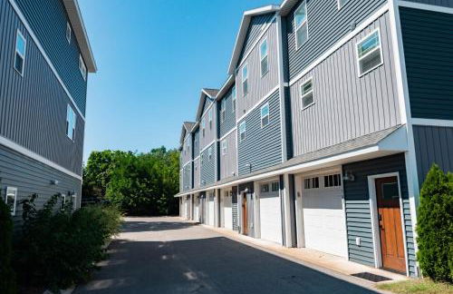 NEW Ivy House 3BR Townhome Downtown Beaches Wineries - Foto 77