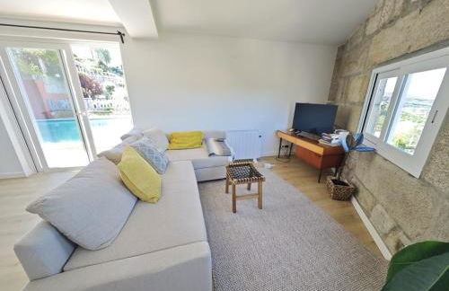 Casa con piscina y vistas en Nigrán - Foto 21