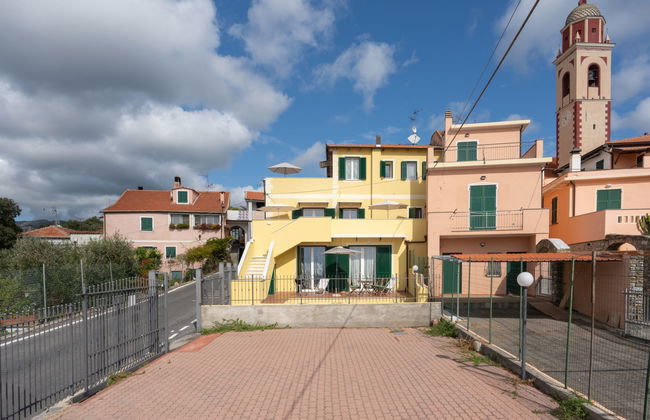 3 bedroom Apartment in San Bartolomeo al Mare - Photo 27