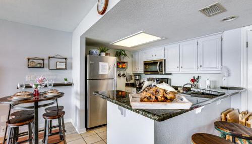 Resort-Style Lake Conroe Retreat with Balcony and View - Foto 4