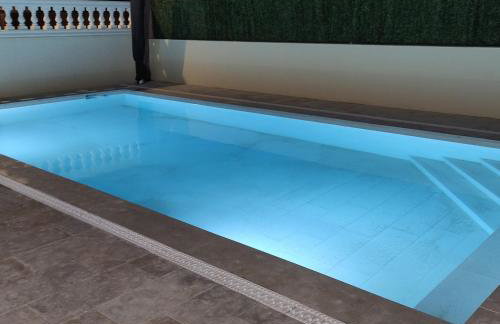 Casa en Empordà con piscina grande propia - Foto 2