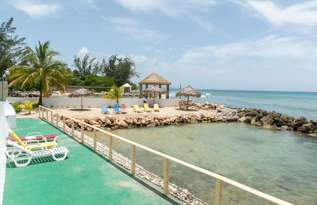 Pipers Cove - Runaway Bay - Photo 30