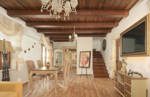 Nicole Villa I "Free" Heated Pool, Village Escape - Photo 11