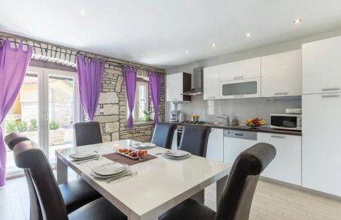 Two-Bedroom Holiday Home With A Fireplace In Barban - Foto 21