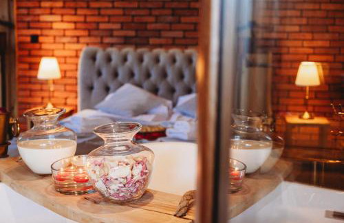 Apartament z wanną wolnostojącą - Foto 5