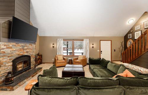 Majestic Escapes Hot Tub Firepit Deck Large Yard - Foto 9