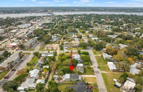 Florida Breeze l Hot Tub l Walkable - Foto 74