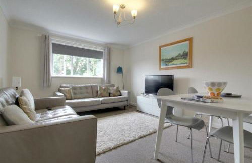 The Firs - Apartment next to Beach & Forest - Pets are free - Photo 24