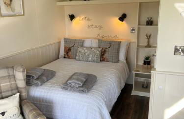 Capledrae Farmstay Shepherds Huts - Foto 4